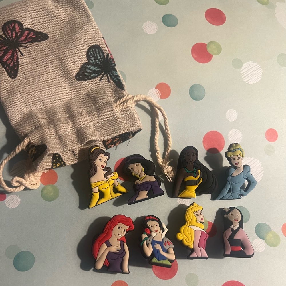 NEW Disney Princess Croc Charms with Butterfly Pouch, 8 Charms